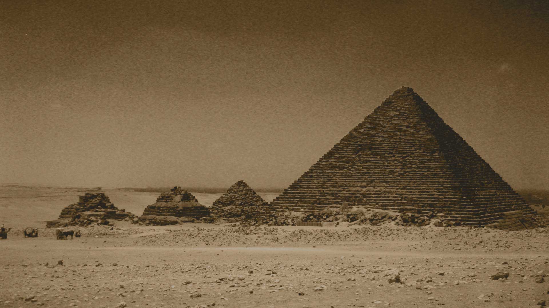 in cairo and alexandria, jamsetji visited the pyramids
