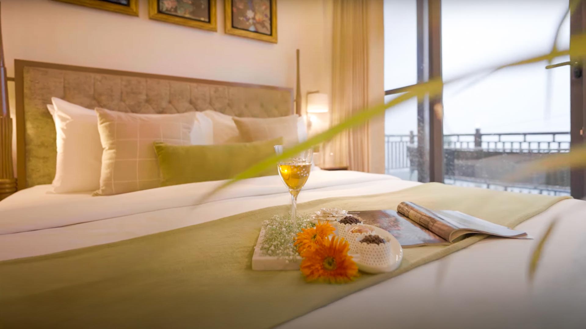 A superlative hotel room