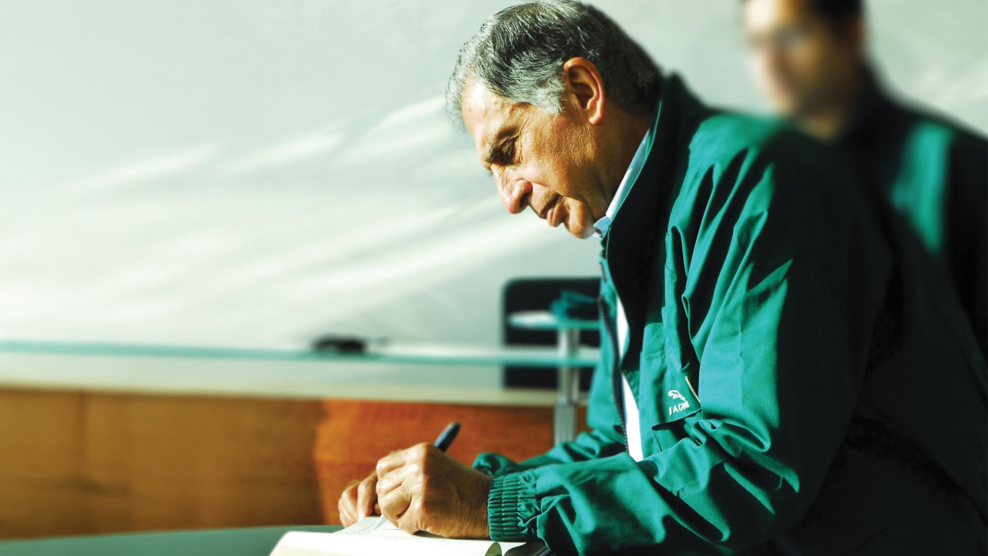 RNT signing the JLR deal